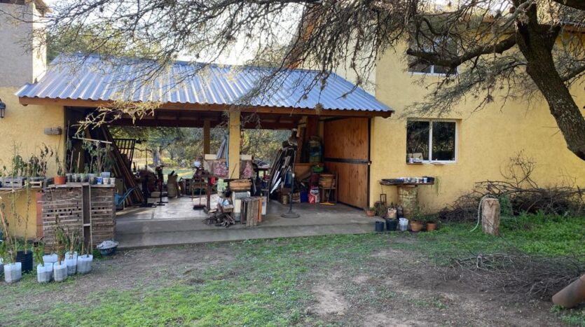 Casa en 1 hectárea de terreno