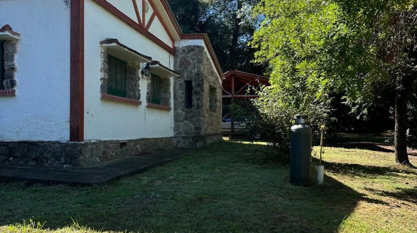 Venta Villa General Belgrano propiedad sobre ruta a los Reartes