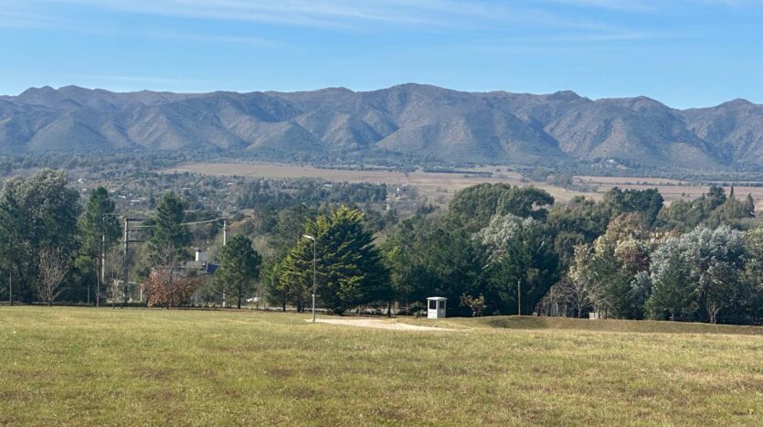 Venta casa a estrenar en Los Reartes