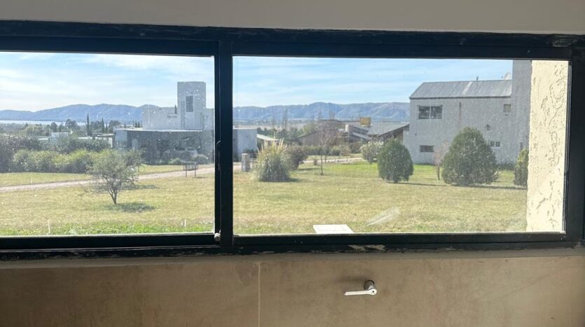 Venta casa a estrenar en Los Reartes